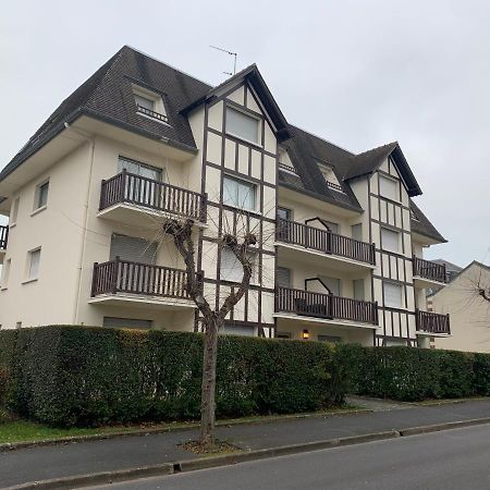 Les Ormes 17 Apartment Houlgate Exterior foto